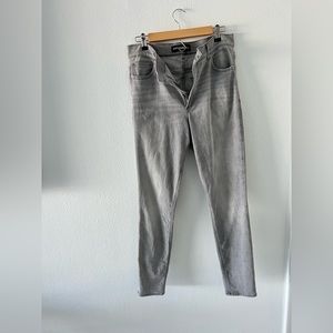 Express light gray jeans
